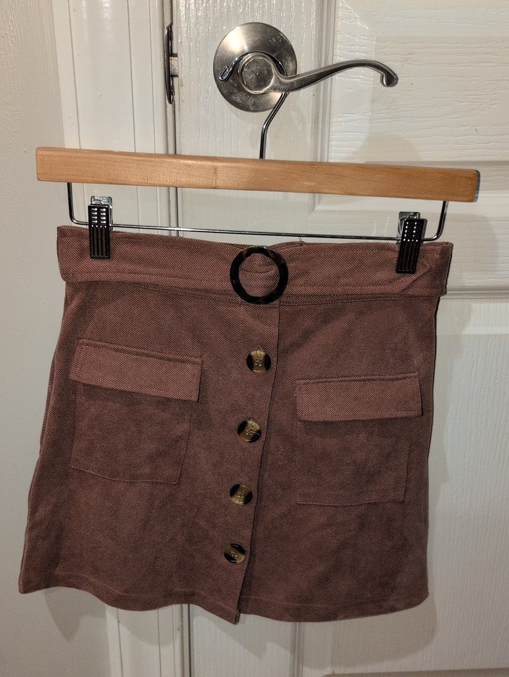 Girl's Dusty Rose Button-Front Suede Mini Skirt with Belt Detail